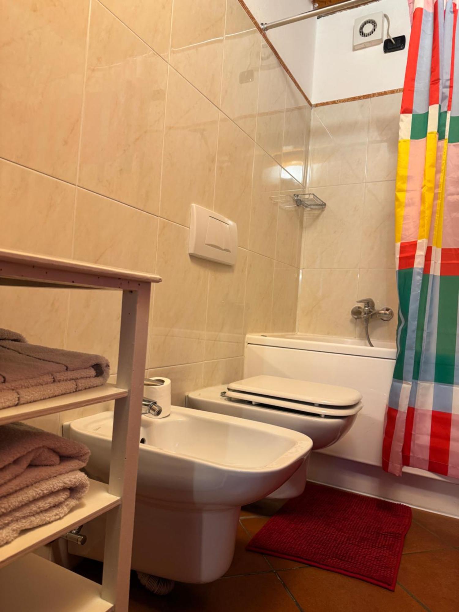 Casa Vacanza Castagna Nesso Ngoại thất bức ảnh